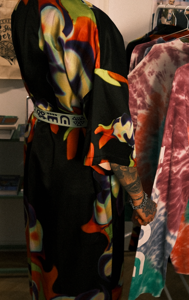 TRYP Flow Kimono